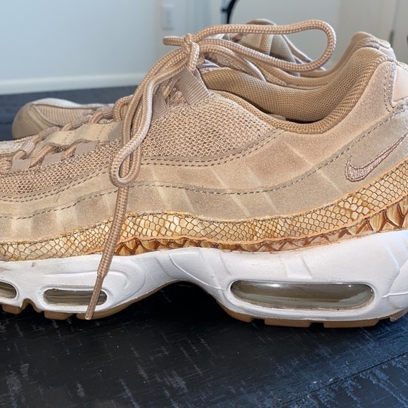 Nike Air Max 95 PRM SE Vechetta Tan Sneakers - Picture 4 of 12